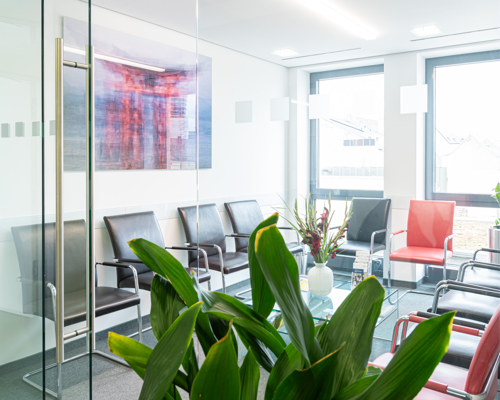 Notare-Wenz-Schueller-Office_DSC2148 Einblick in das Wartezimmer des Notariats